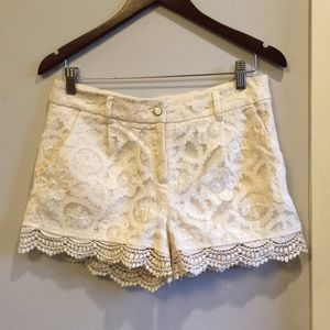 Monteau White Lace Scalloped Shorts